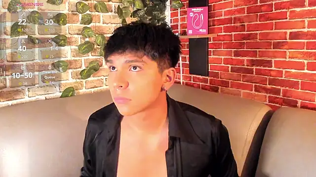 Thiago_Kozak Live XXX-chat