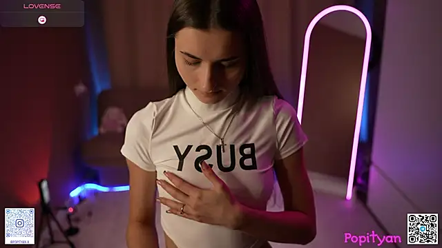 popityan1's Live XXX Chat