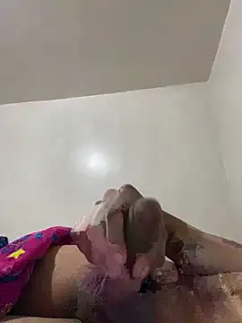 Pokazy przed kamerką – NiceAssent