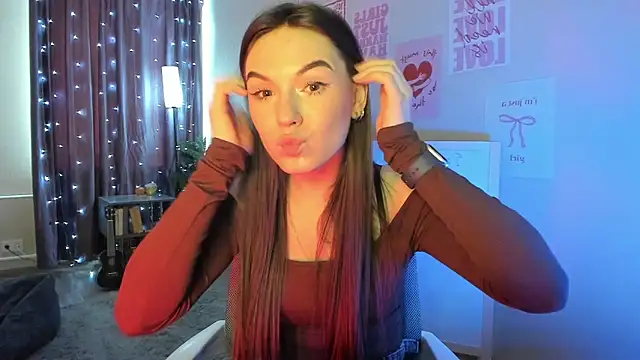 Chat XXX en directo de luna_lust_212