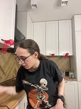 MartiniiSelennaのライブXXXチャット