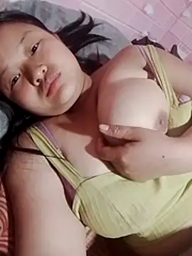 girl-babi live XXX chat