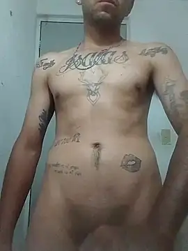 Show modela Al3exz na web-kameri