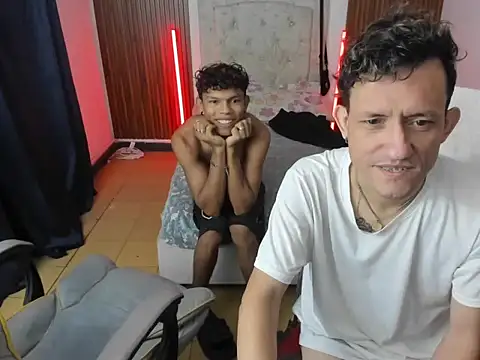 juan_and_luke Webcam show