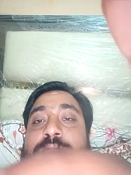 Raju_fuckerr Show in webcam