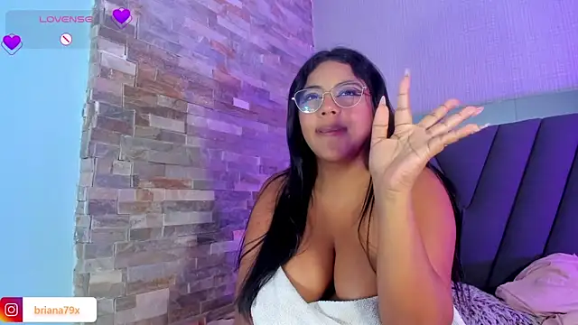 Czat XXX na żywo – BRIANA_Z