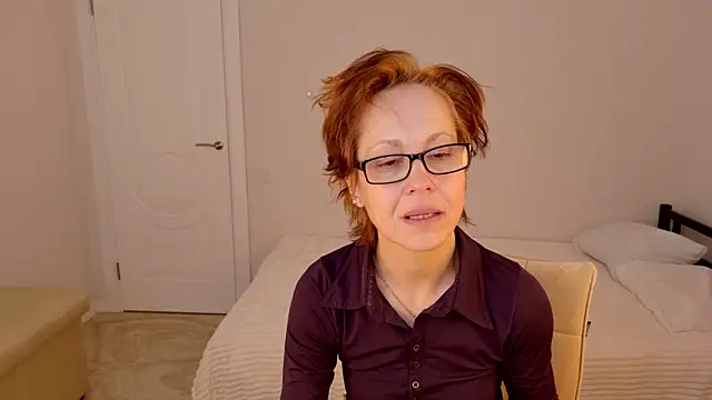 LioraWeiss' Live XXX Chat