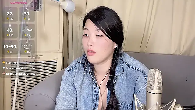 Chat XXX en directo de Tavie1744