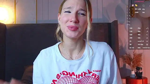 Czat XXX na żywo – LeslieMines