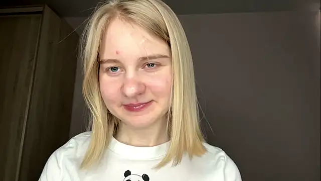 OdelinaFicken's Webcam Show