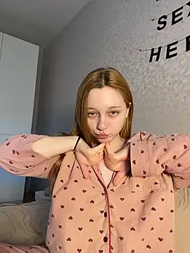 Bonechka Adlı Modelin Web Kamerası Şovu