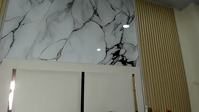 Chat XXX en directo de Zoehoney_hl