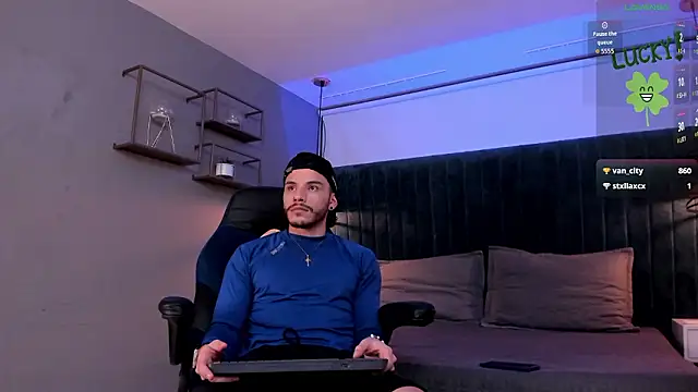 liam_es 网络视讯表演