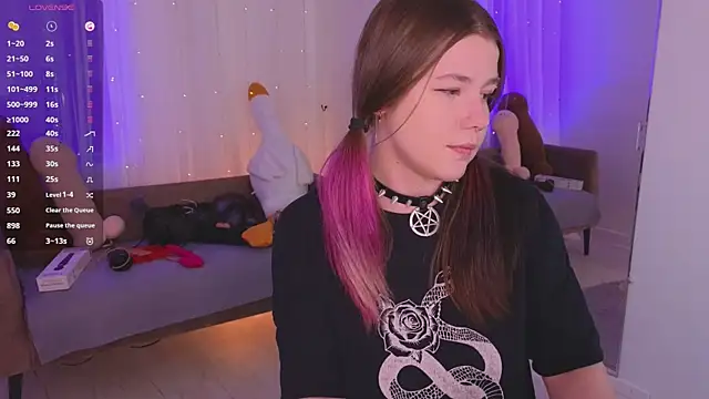 Chat XXX en directo de Mira_Falls