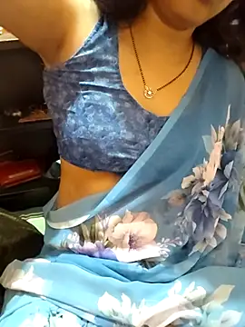 O_My_GoodnesS Adlı Modelin Canlı XXX Sohbeti