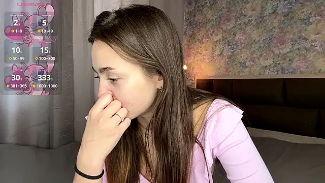 LoraDavi: онлайн-секс-чат