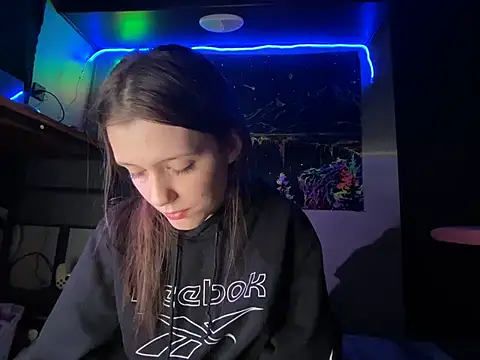 Thedeepwebcutie: онлайн-секс-чат