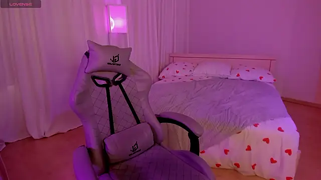 แชท XXX สดของ Madison_dolly