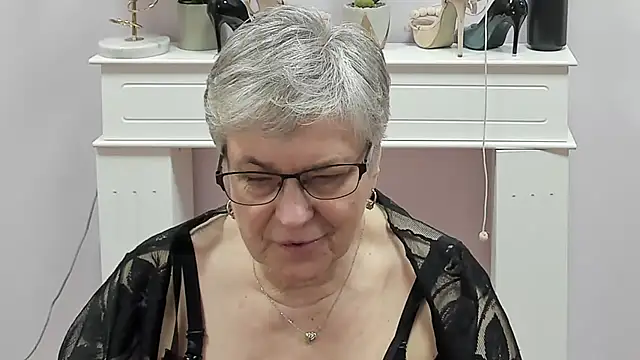 Онлайн чат XXX IrisDream