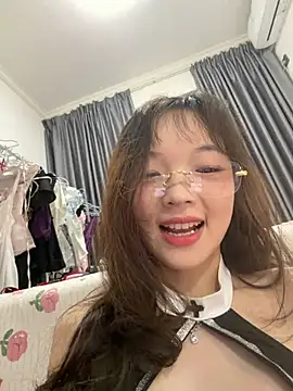 meimei_x's Live XXX Chat