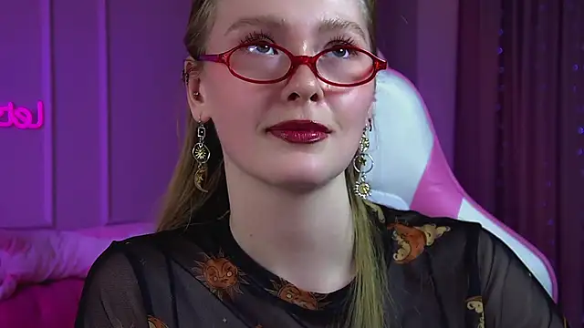 AgataFoxleyのライブXXXチャット