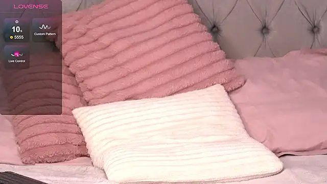 RebeccaRese – Live XXX-chat