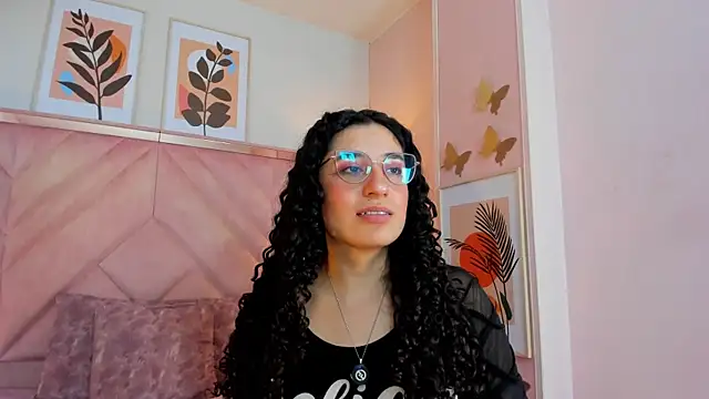 XXX chat uživo modela DemiJones_