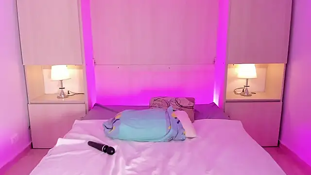 دردشة EmilyyStuart الجنسية المباشرة