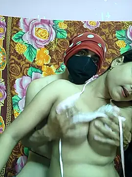 Seducing_coupleのウェブカメラショー