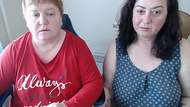 Show modela Lindy-Jeanie na web-kameri