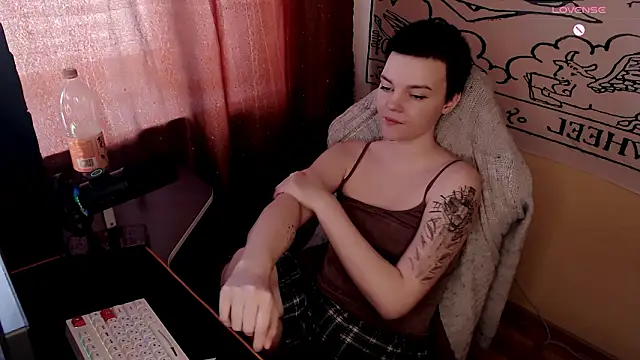 KrisNeal Live XXX-Chat