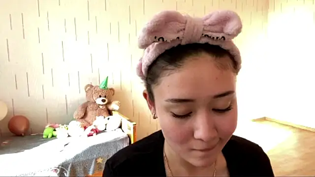 Živý XXX chat YourMiIa