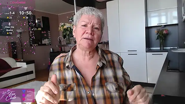 roxana_brooks Adlı Modelin Canlı XXX Sohbeti