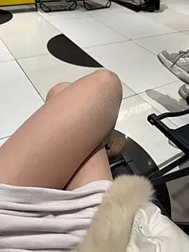 XXX chat uživo modela littleqiu