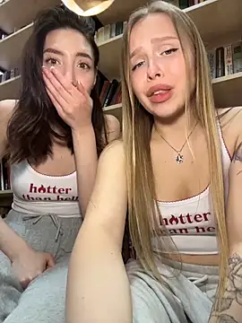 Liza_risky 即時 XXX 聊天