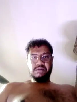 RoyPapafarid Show Webcam