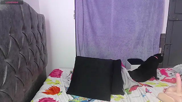 EmilyCoy_: онлайн-секс-чат