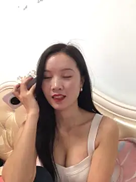 Mile-m 在線直播表演