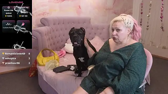 Penelope_Pinky Adlı Modelin Web Kamerası Şovu