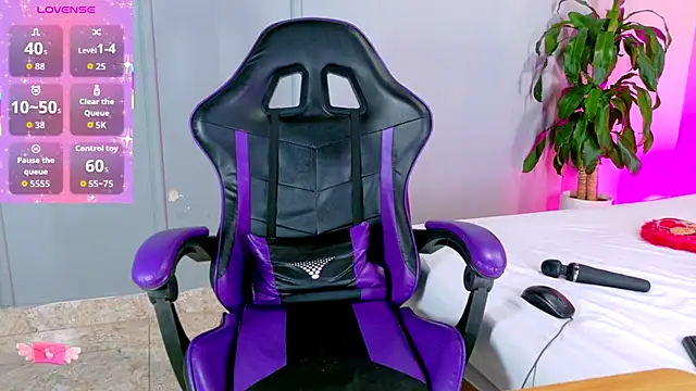 Czat XXX na żywo – EmmaLawrence_