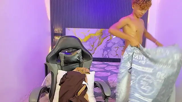 XXX chat uživo modela Anyelo_Twink