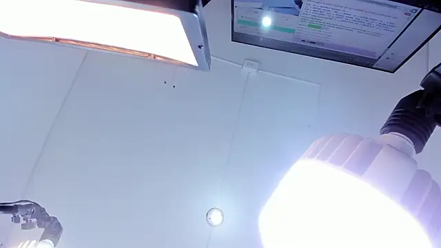 DARING_SCARLETT's Live XXX Chat