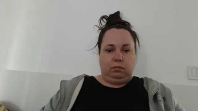 WendyRhoades: απευθείας συνομιλία ΧΧΧ