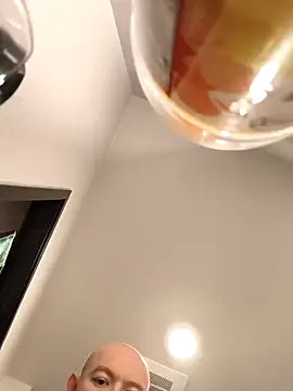 luckilyfound3's Live XXX Chat