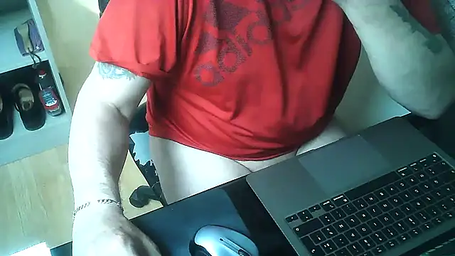 Show modela DUDURA@xh na web-kameri