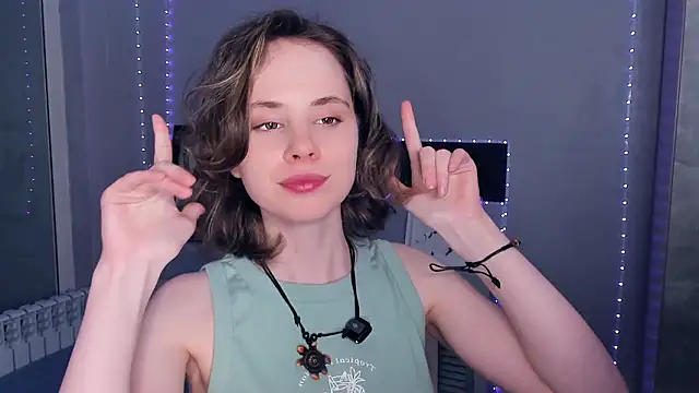 CrystaLeah Chat XXX in diretta