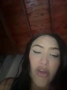 iamsara_21's Webcam Show