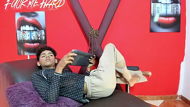 BOYS_PLAY's Webcam Show