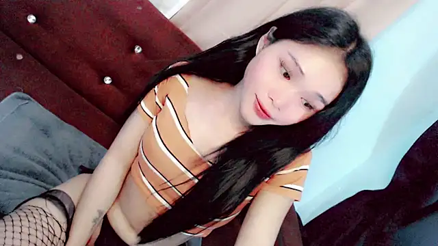 Amomentoflust99 Live XXX-chat