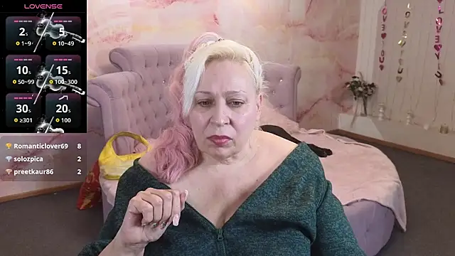 Penelope_PinkyのライブXXXチャット